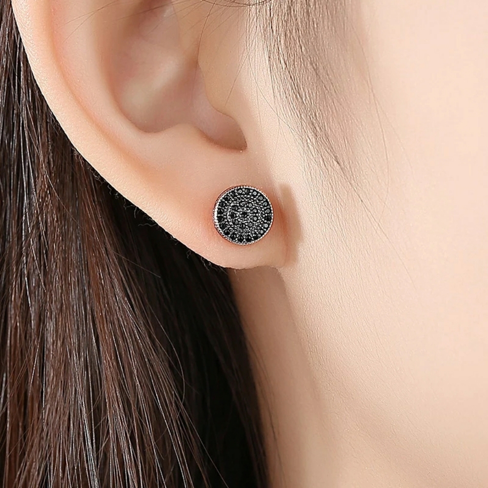 18k Pave Studs - Picture 7 of 7